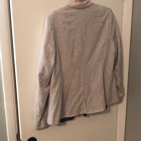 Sold @ consignment. - Picture 3 of 8